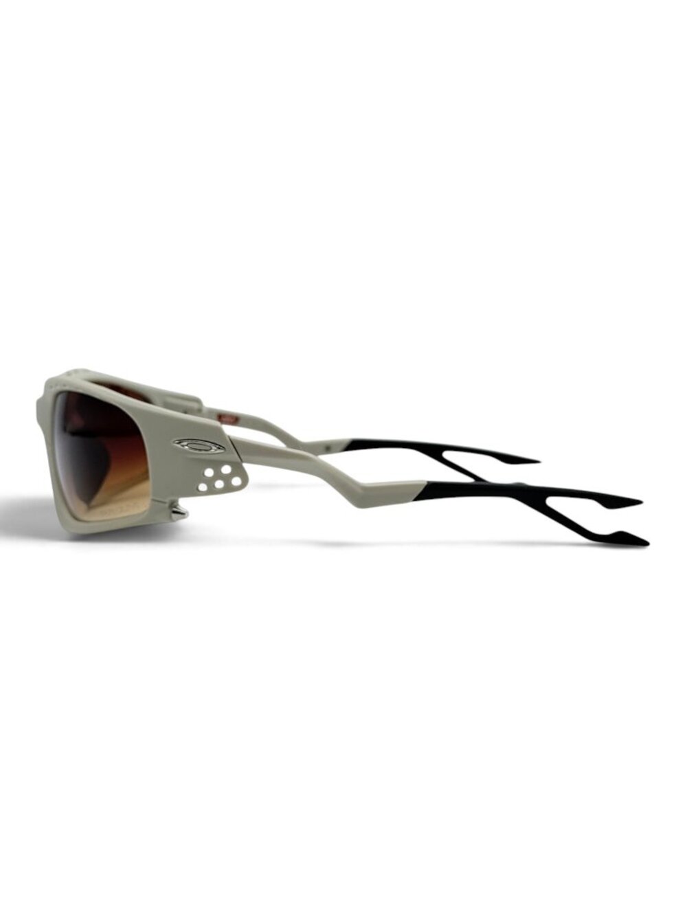 Oakley Plantaris Sunglasses - Picture 4 of 4